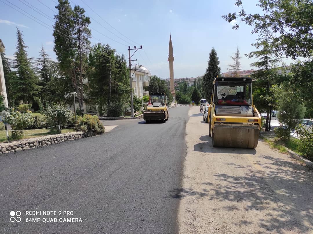 ASefligi's tweet photo. - Ayvaşık Mahallesi Vasfi Berispek Cad.Asfalt Serim Çalışması 
- Muhtelif Cadde Ve Sokaklarda Asfalt Bakım Onarım Çalışması 
@atila_celik06 @haliltuncay06 @erolguler06 https://t.co/qKWkxfNbKn
