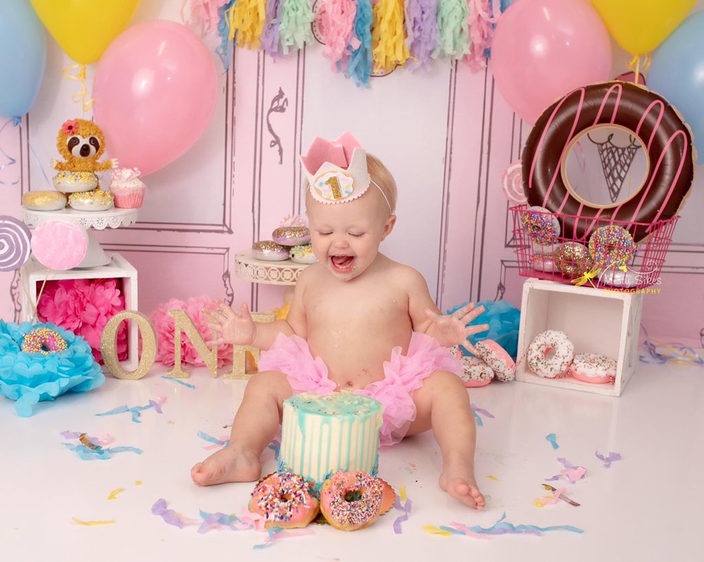 Colton_Hurt's tweet photo. I can’t beleive she’s already one. I love you more than you’ll ever know. https://t.co/JkBk8EG9k7