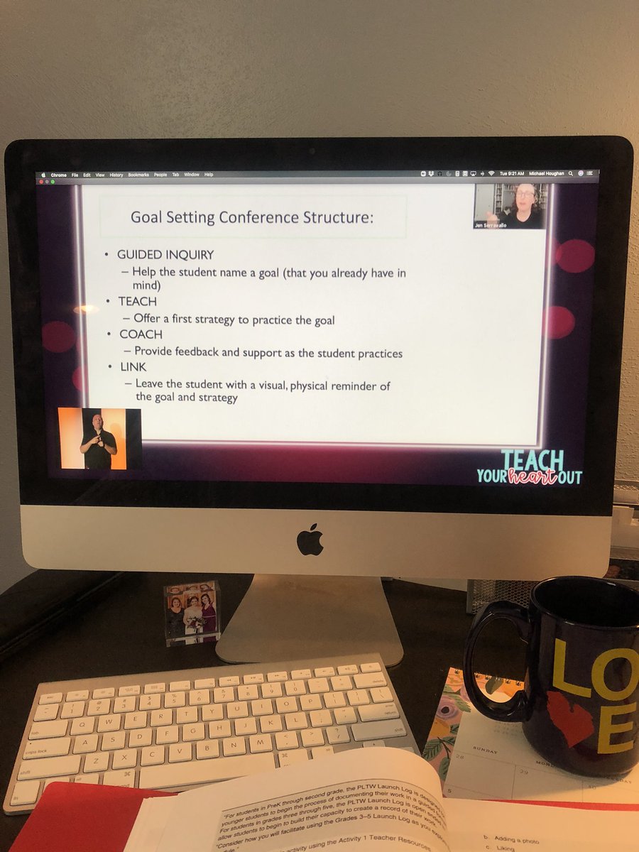 Learning from the amazing <a href="/JSerravallo/">Jennifer Serravallo</a> this morning about powerful reading conferences with students! #tyhocon