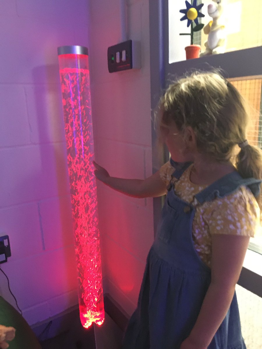 EmmaEnfys's tweet image. #hubschool are chilling in the #wellbeing room @TISUK_ @allsaintsps