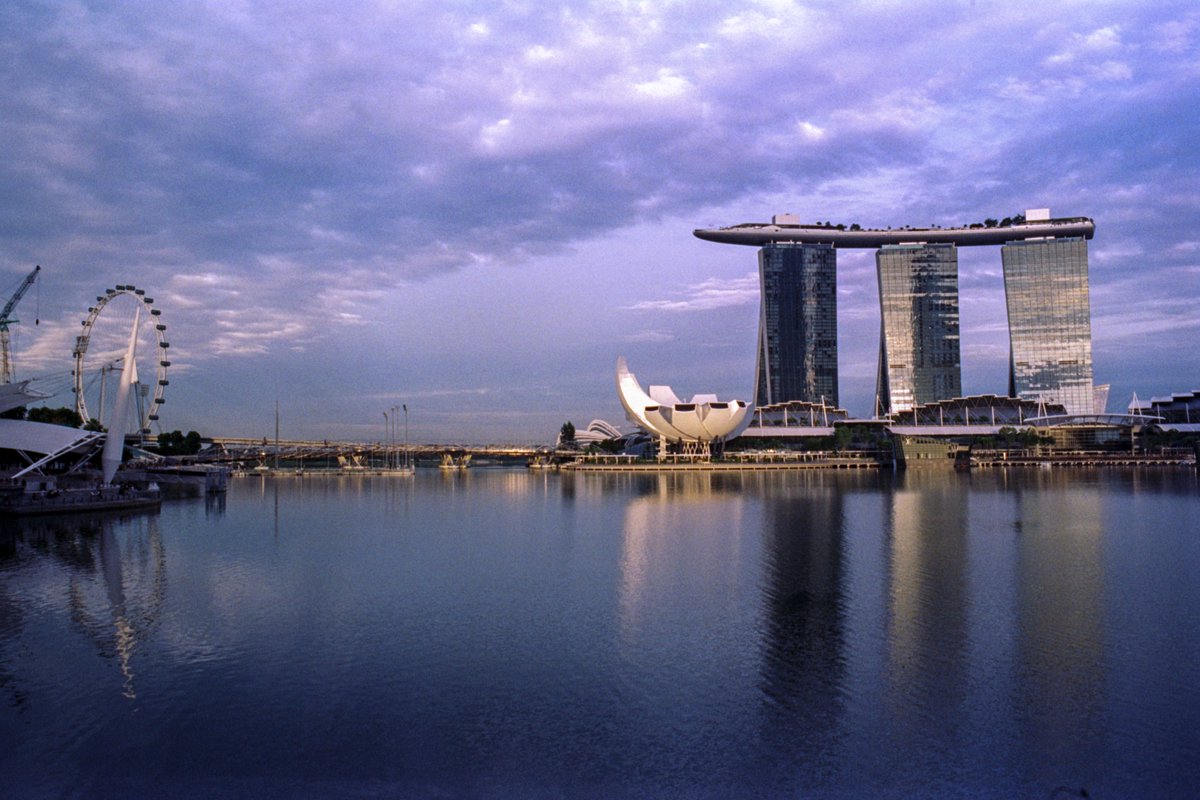 mthana69's tweet photo. #Olympus #OM1 #Kodak #Vision3 #500T #cs41 #Singapore #ishootfilm #colorfilm #filmphotography #filmforever #believeinfilm #filmshootercollective #filmphotographer #filmisawesome #filmisnotdead #explorewithfilm #shootwithfilm #shootfilmmag #analog #analogphotography #filmcamera https://t.co/2illF7rj5J