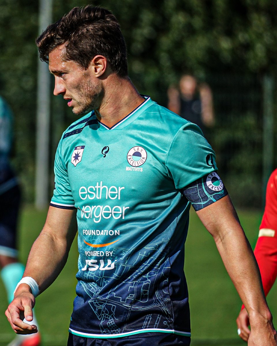 excelsiorrdam's tweet photo. 🇧🇪 𝘽𝙚𝙡𝙜𝙞𝙪𝙢 𝘽𝙤𝙮𝙨!⁣ @MatthysHerve
&amp; @SiebeHoremans!
⁣
👀 Alle ogen gericht op aanstaande vrijdag, 𝐊𝐑𝐂 𝐆𝐞𝐧𝐤 uit.⁣
⁣
💪⚫🔴 #samensterk https://t.co/CUasmqKP15