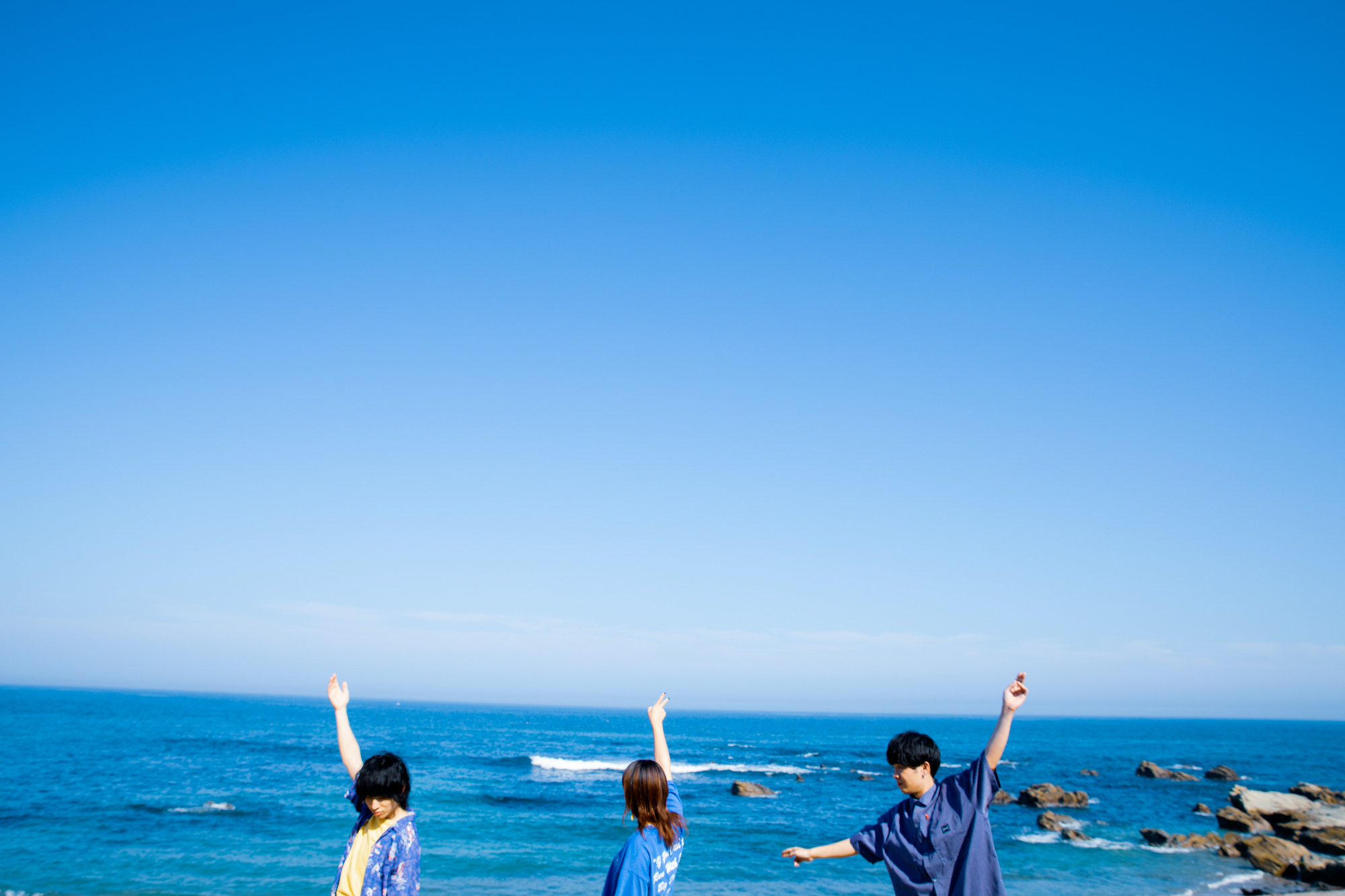 Saucy Dog もう間も無くmvプレミア公開です 一緒にmvを見ましょう 特番とmvが異なるのでお気をつけください サウシーグラス T Co Vjc2pcjsfj T Co A0uehuxznj Twitter
