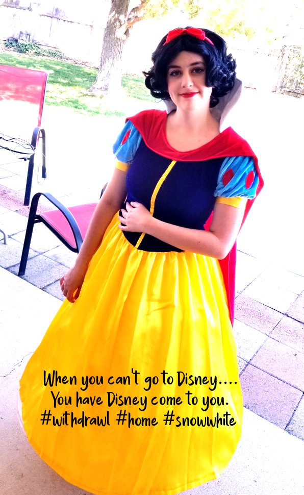 Mousekemoms's tweet photo. #cosplay at its finest.  @Disneyland - I miss you. Can't wait to go #home again. https://t.co/FawhcYb1cL