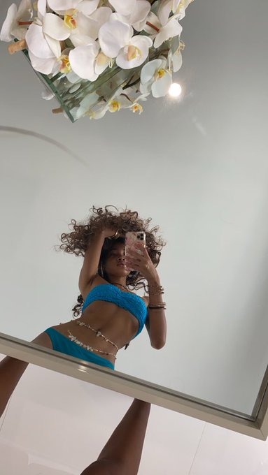 Bam bam https://t.co/JBtMcIoBc8