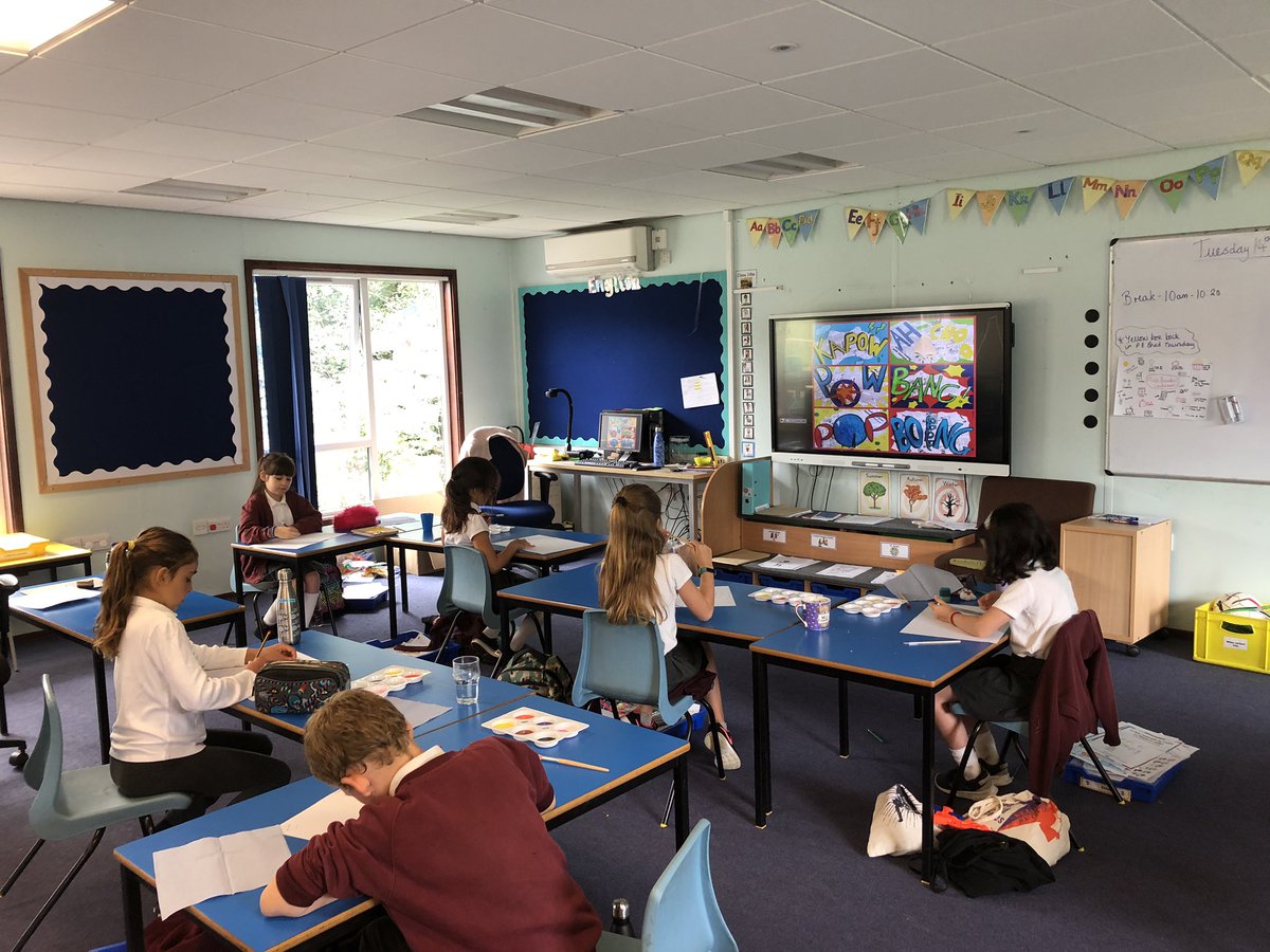MissBourkeYear4's tweet photo. We created some Pop Art this afternoon - some great artists in 4 Wilson! 🎨 @KarenCrawley6 https://t.co/irir9Oi5Mt