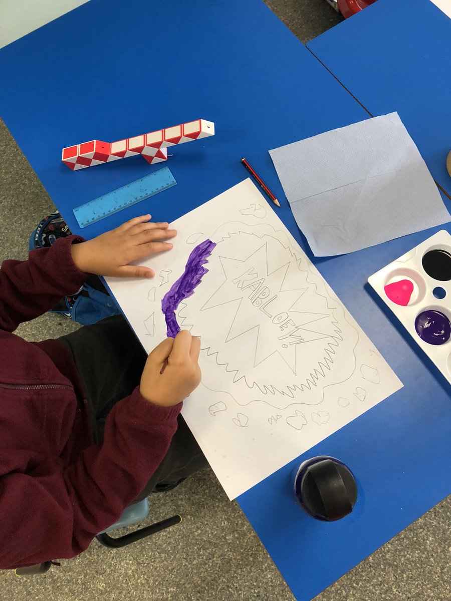 MissBourkeYear4's tweet photo. We created some Pop Art this afternoon - some great artists in 4 Wilson! 🎨 @KarenCrawley6 https://t.co/irir9Oi5Mt