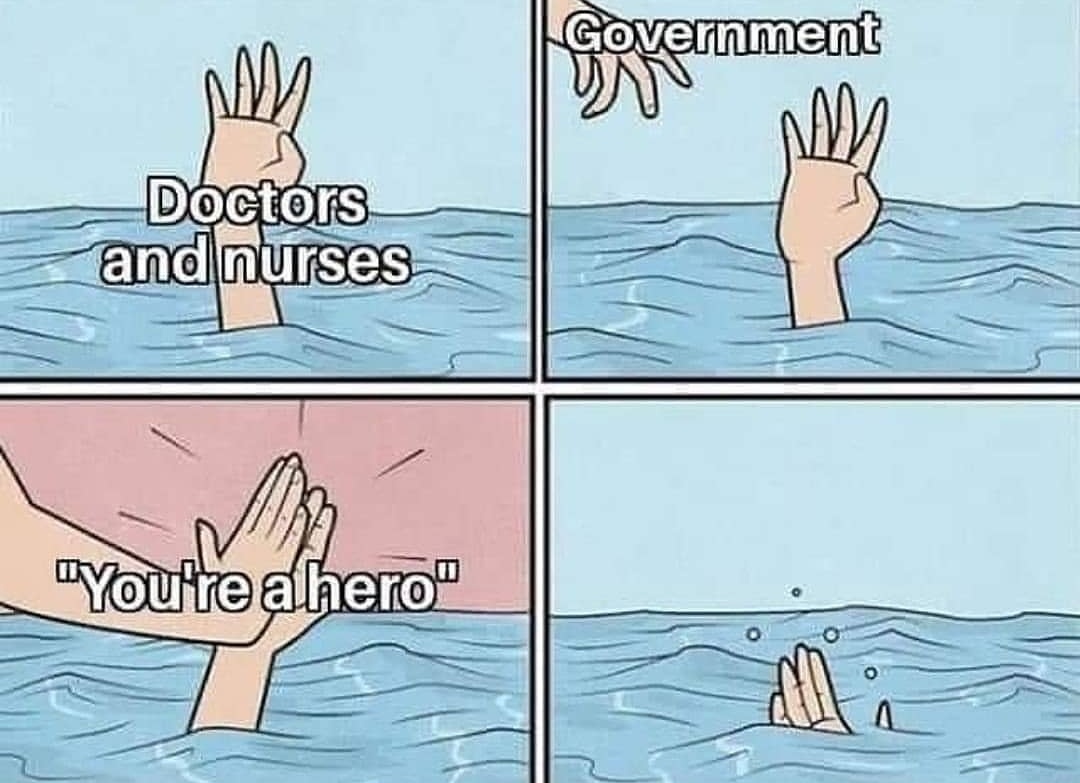 Medtwitteer's tweet photo. This is how GOVERNMENT treating FRONTLINE HEROES 

#MedTwitter #MedEd 
#medstudenttwitter #CoronaWarriors https://t.co/RhKAFZgWdm