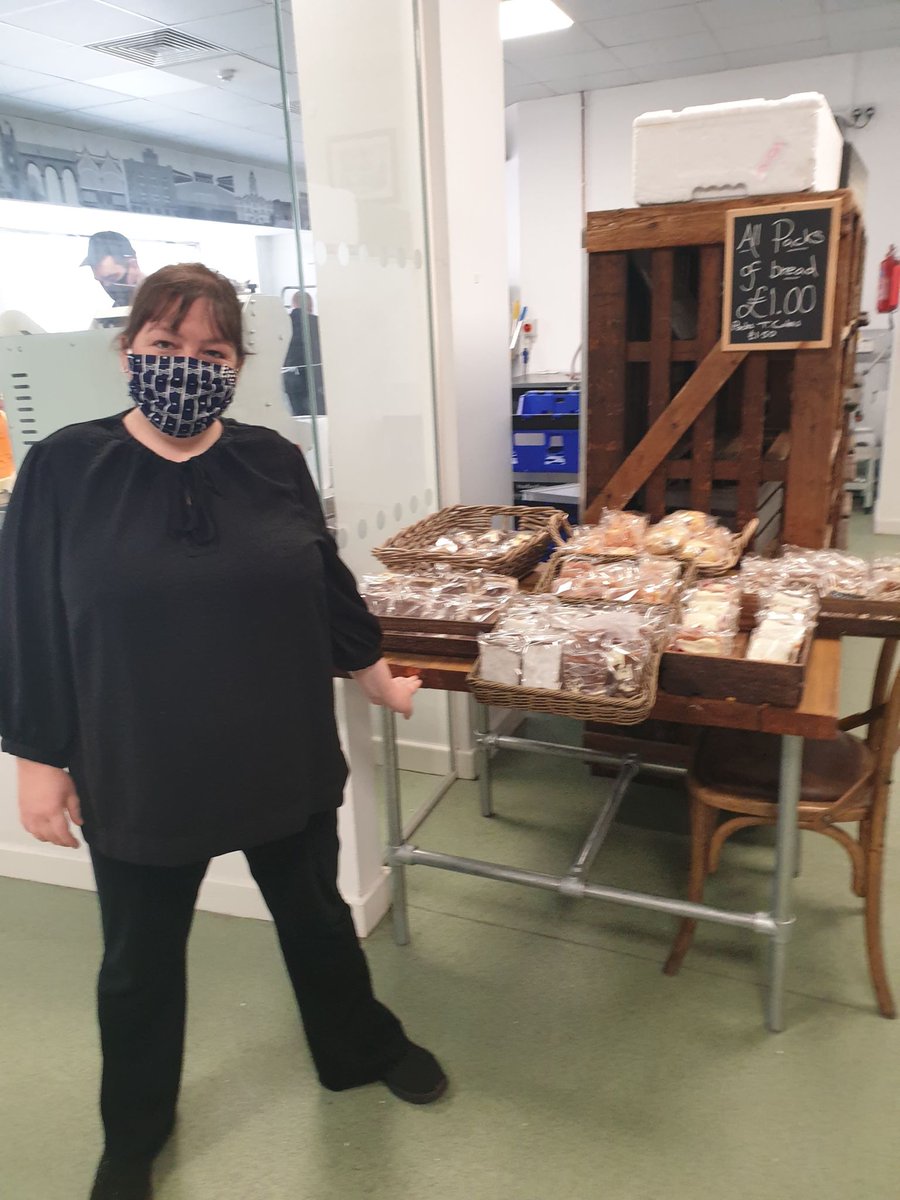 TheKitchen_Pure's tweet photo. Our bakers have been busy busy making bread and cakes for our market stalls. We have been utilising our space so everyone can enjoy learning new skills in the safest way. Great job everyone! #StockportMarket #Stockport #Bakery #Cake https://t.co/zhBsVRacL7