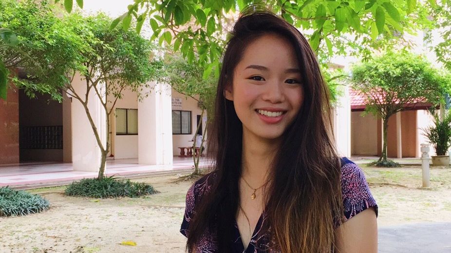 VicCollege_UofT's tweet photo. Victoria Tan Vic 2T0 has been awarded the Ada Snider Huenergard Scholarship. As a global health specialist, she took her training abroad in Kenya as a Queen Elizabeth Scholar. She begins her masterโs at U of Tโs Inst. of Health Policy, Mgt. and Evaluation this fall. #VicGrad https://t.co/k0ua3GlQ42