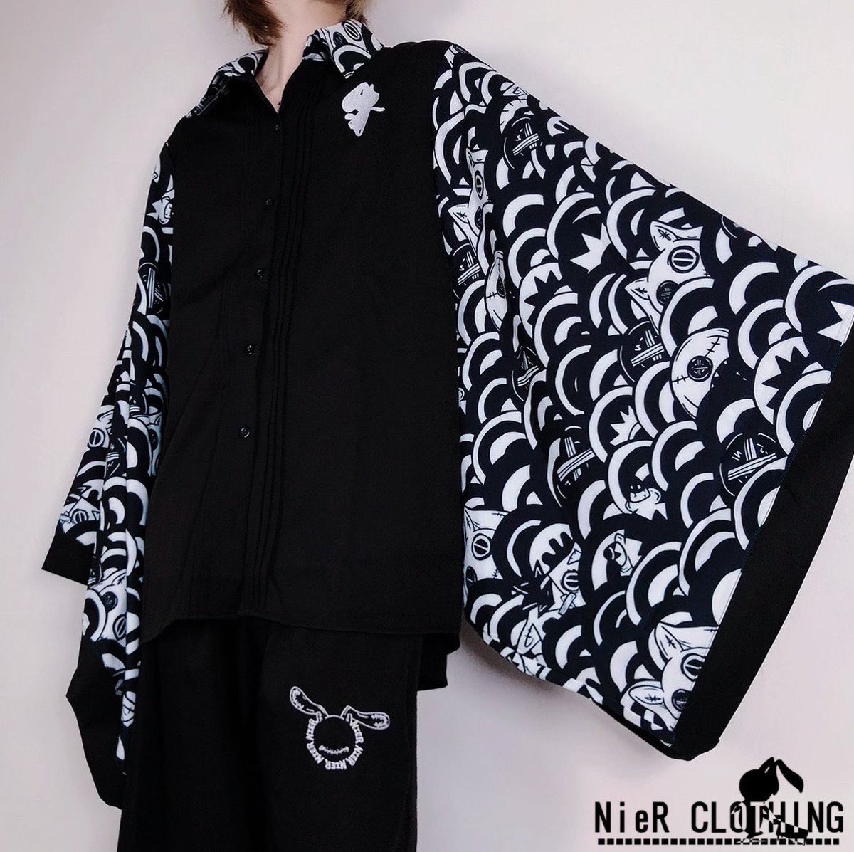 NieR_tokyo's tweet photo. 🎁本日〆切プレゼント企画🎁

こちらの当店オリジナル商品を

🎊4名様にプレゼント🎊

◼応募方法
フォロー(@NieR_tokyo) &amp; RT
◼締切〆  本日24時

※鍵垢の方も対象内です。

こちらの商品は〆切後販売予定となる商品です。

是非ご参加ください🙇‍♂️🙇‍♀️ https://t.co/l0K9ITtzjF