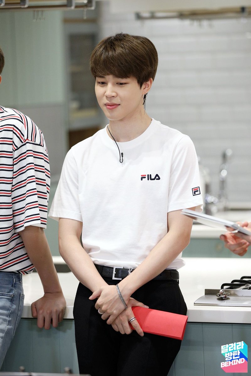 Featured image of post Jimin Fila Shirt 4 118 items on sale from 9