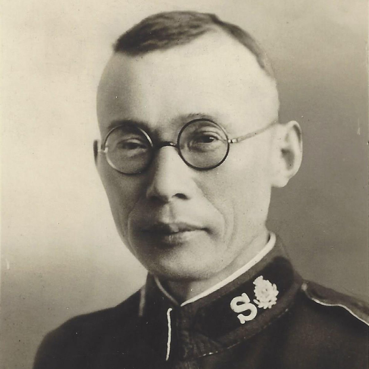 peermagazine's tweet photo. At the age of 23, Gunpei Yamamuro became the first Japanese officer (pastor) in The Salvation Army.
Read about Gunpei Yamamuro: https://t.co/JLv7k7Aatk
--
#peermagazine #thesalvationarmy #gunpeiyamamuro #thesalvationarmyjapan https://t.co/LKXW1IaBoU