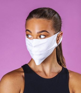 SilkGroup's tweet photo. We have a variety of face masks &amp; coverings available, either disposable or reusable. Have a look at our range here: https://t.co/umgw4D4r5r and get in touch to discuss which mask would be best for you and your team. 

✉️ sales@silk-group.com
📞 01204 433088 https://t.co/dgP07pKtIe