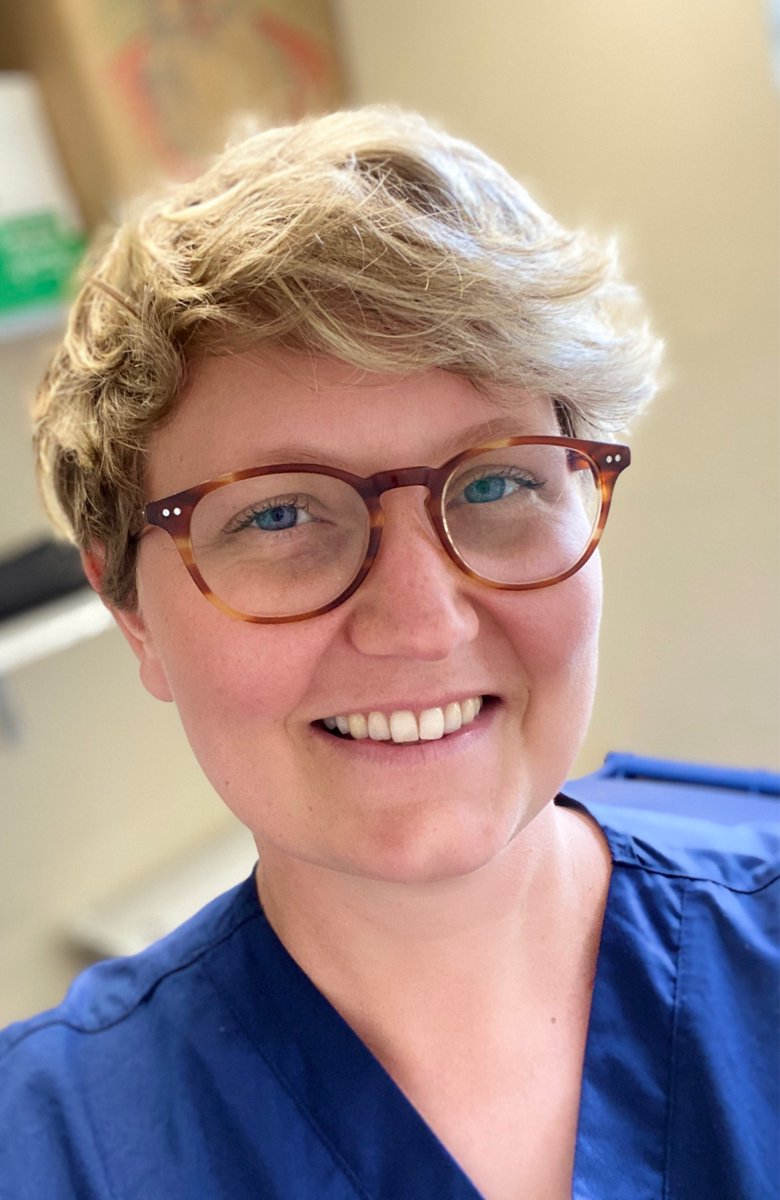 EKHUFT's tweet photo. Emma Pope, one of our clincial specialist occupational therapists, talks about how her team has had to be creative during the #coronavirus pandemic, using technology to help motivate patients and connect with loved ones.
Read her blog for @CCCUPoliticsIR: 
https://t.co/TkhTvhziNF https://t.co/7LSIlDnD99