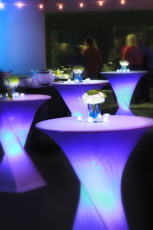 StephanieBotto2's tweet photo. A very high tech Corporate Cocktail party!!!
#thegrand1401 #hightech #events #corporateevents #galas #fresno #clovis https://t.co/F2GleKOhWp