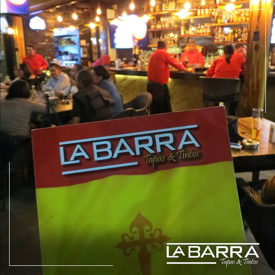 Punto45Ags's tweet photo. ¡Estamos de regreso en #LaBARRATapasyTintos!

Te esperamos dentro de Plaza @Punto45Ags  

¡Realiza tu reserva ahora al 449 688 4365!

Blvd. a Zacatecas #845, al Norte de Aguascalientes

#PlazaPunto45 #LaBarraTapasyTintos #Vinos https://t.co/7GAUAZPTQS