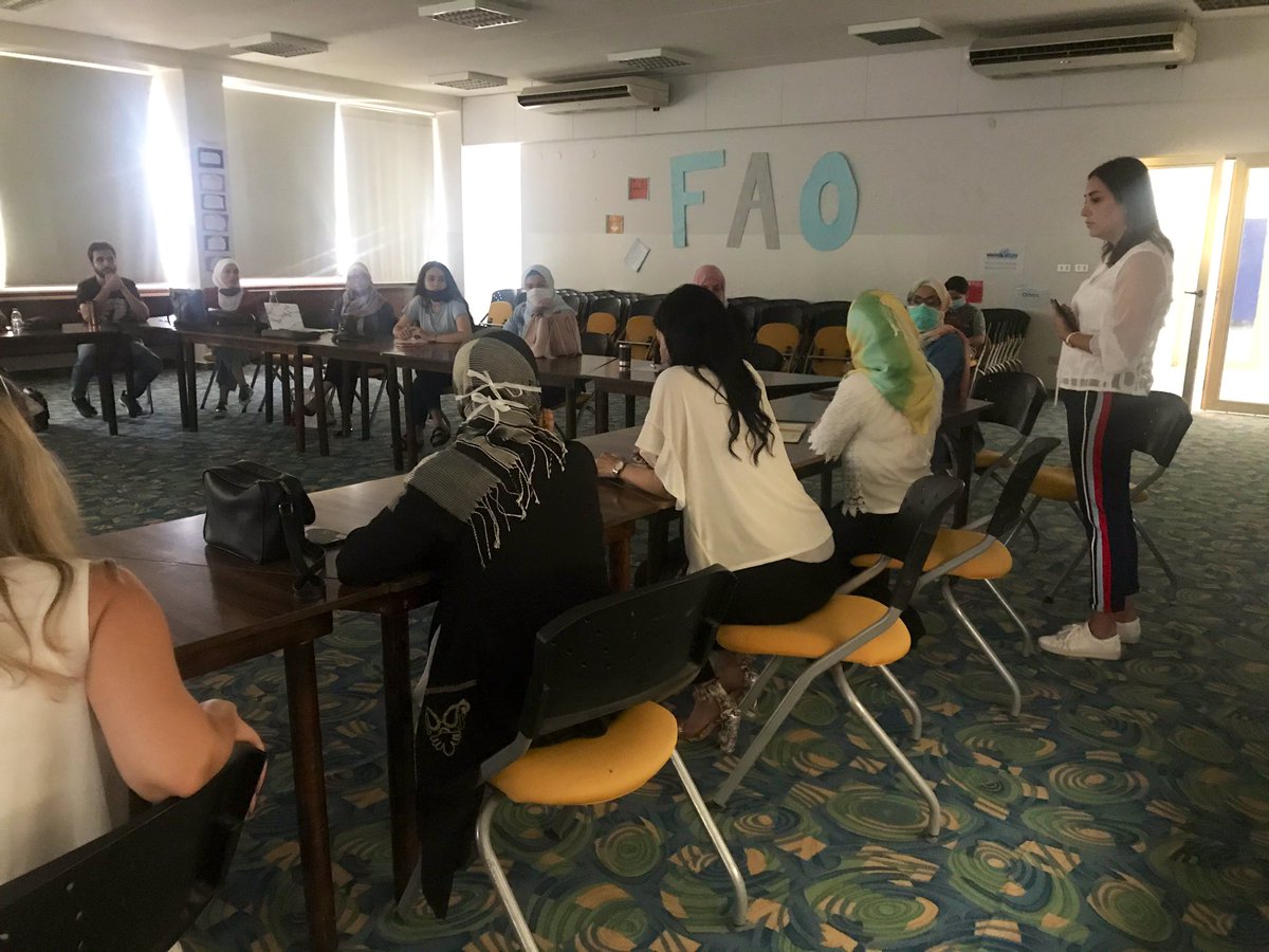 RoweidaB's tweet photo. @Hhhsinfo @monamajzoub A whole-school ICT vision, action plan and strategy have been articulated. Middle and High School ICT Committee meeting to agree on common practices and set new goals for professional Development for the upcoming few days https://t.co/TIYuiB6Jze
