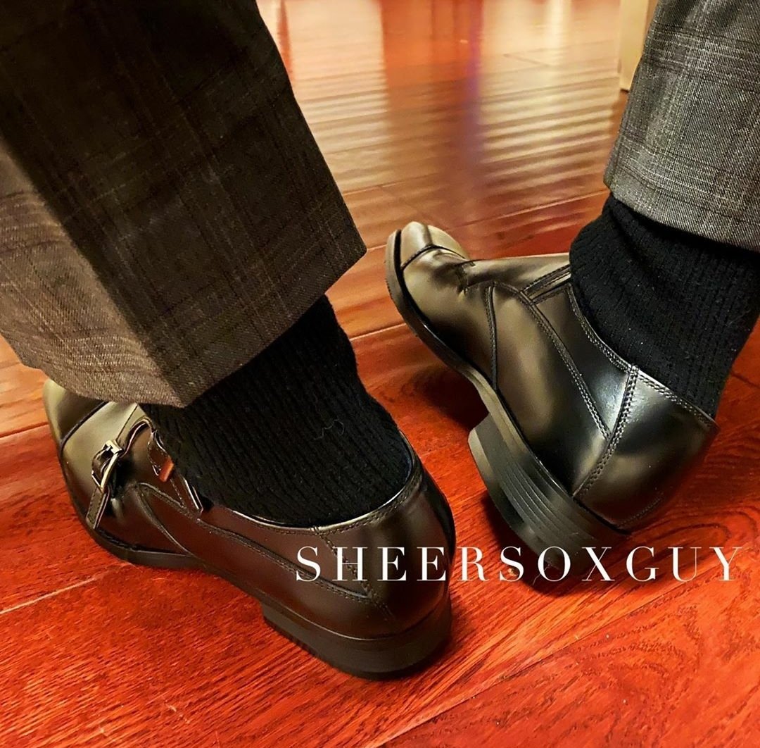 sheer_sox_guy's tweet photo. Monk strap https://t.co/UlyyeygHuC