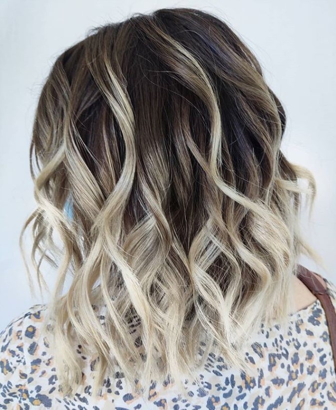 BettyDain's tweet photo. Bob lob balayage 🍫 @adlydesign #bettydain https://t.co/09oEEMqxjR