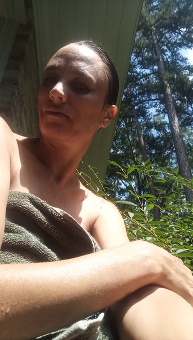 I really am serious about bulking an out door shower .. I love that I can step outside my bathroom easily<a href="/tag/adventure"class="tags"><span>#adventure</span></a>