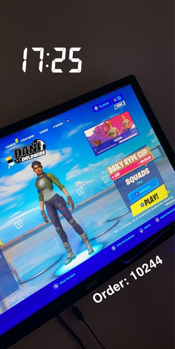 stef23001's tweet image. #DaniLegit @CEOofvbucks 
:)