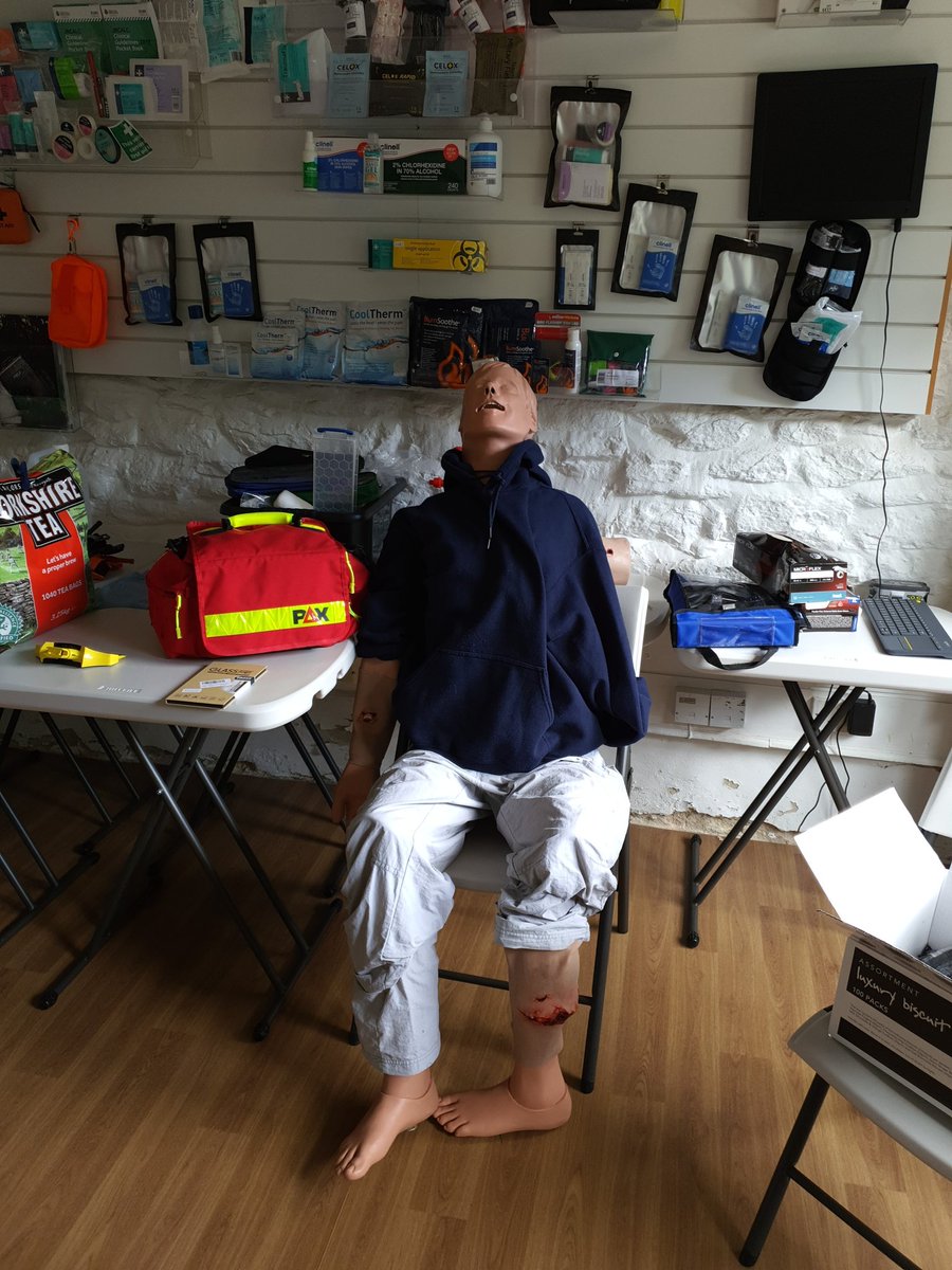 Dave you total chump you cannot spell. Banana fingers on my phone. Get yourself sorted. You are working tomorrow #davethemannequin