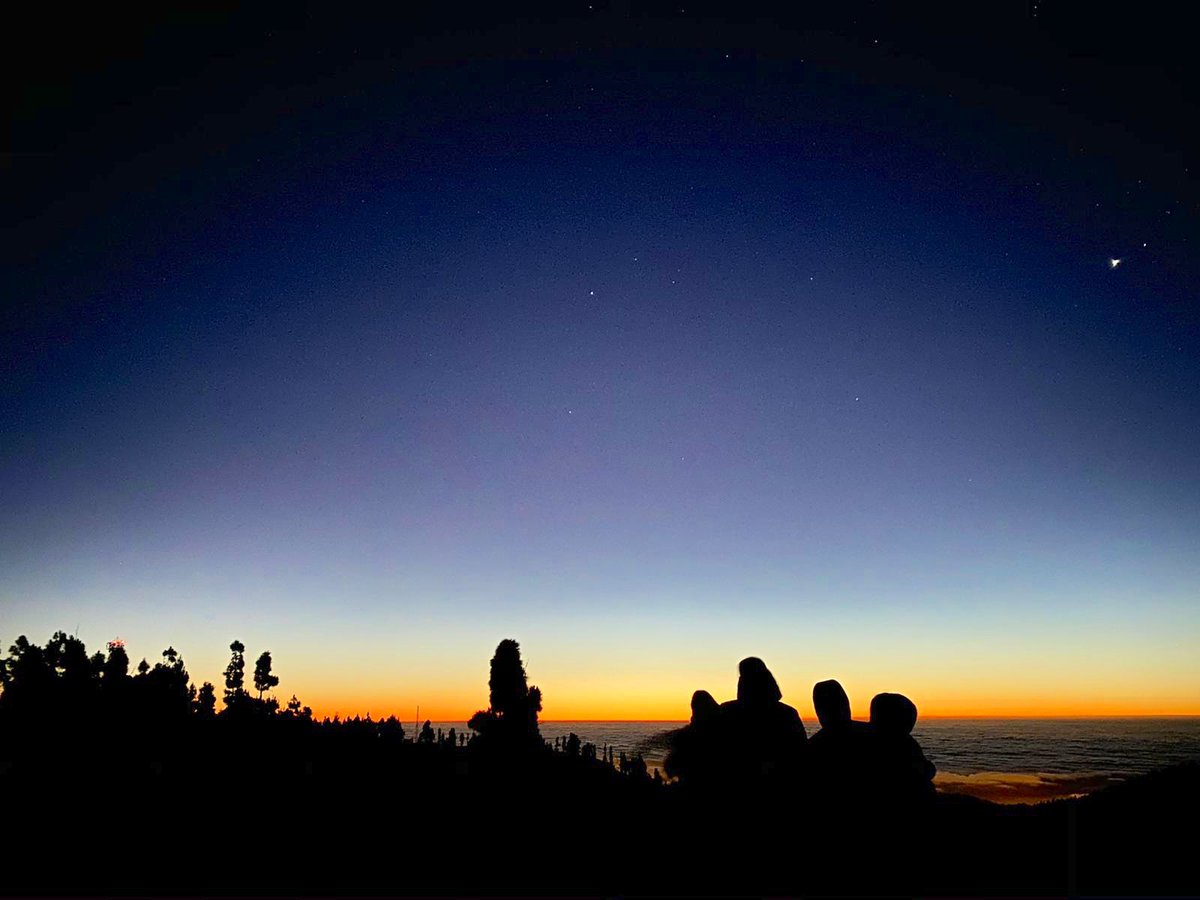 gpkevin11's tweet photo. Amanecer, frío y buena compañía 🧡✨ https://t.co/W5c0VsO1u5