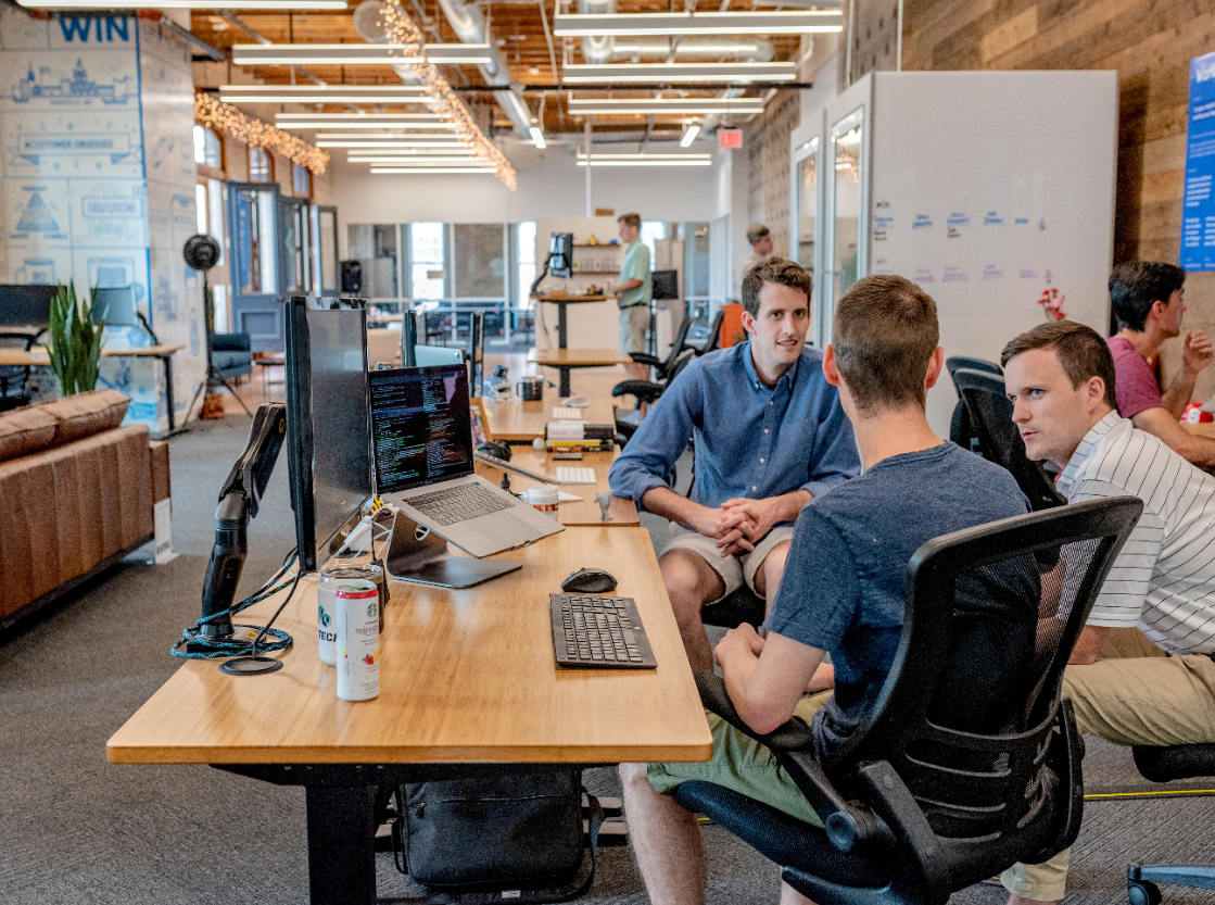 The ‘Strategic Leadership for Men’ accelerator program with @LevellingU is kicking off on July 23rd!  With few venues for men to explore their leadership development &amp; challenges with other men, we need to carve out space. To learn more &amp; register: bit.ly/2yF6akF