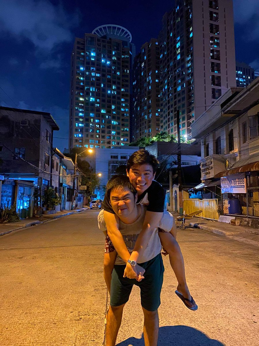 johnjohnleif's tweet photo. 5th months of love 💖 @_itspen iloveyouuuu ❤️ https://t.co/UYRX4yeJNl