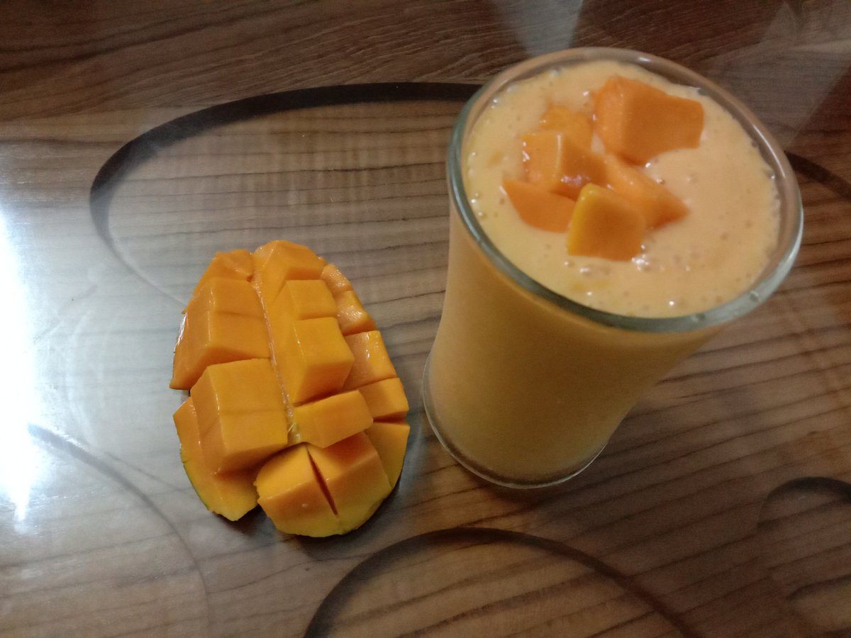 KhanamNupur's tweet photo. Homemade mango juice.
#Recipe #recipes #ranna #bangla #banglarecipe #banglarecipes #bangalifood #cook #Cooking #cookingathome #HealthyAtHome #HealthyFood #healthycook https://t.co/CQPNRIWLcM