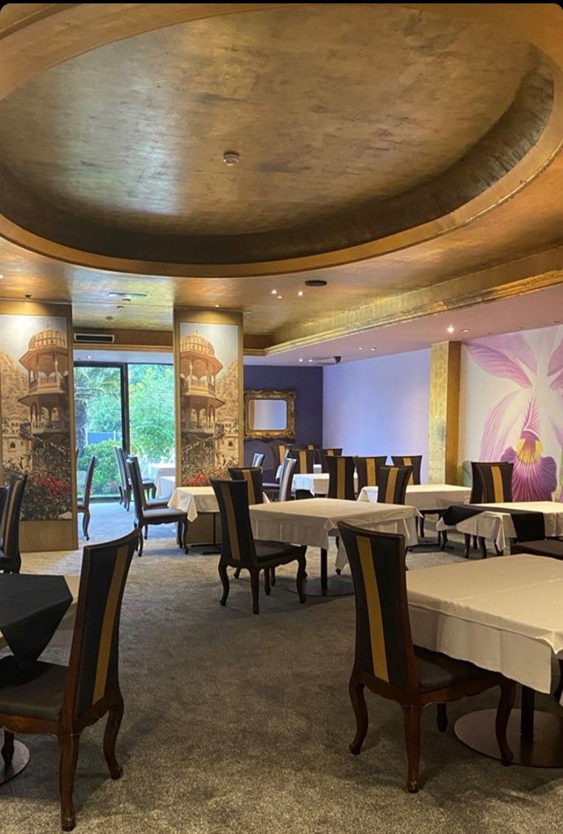 AnokiRestaurant's tweet photo. We want our customers to have a safe and enjoyable dining experience when they visit @AnokiRestaurant. Weβve installed #onewaysystems & #handsanitising stations and will be making use of the vast #dining spaces at our #Derby & #Burton restaurants to keep everyone #safe. https://t.co/i8jEhpftS6