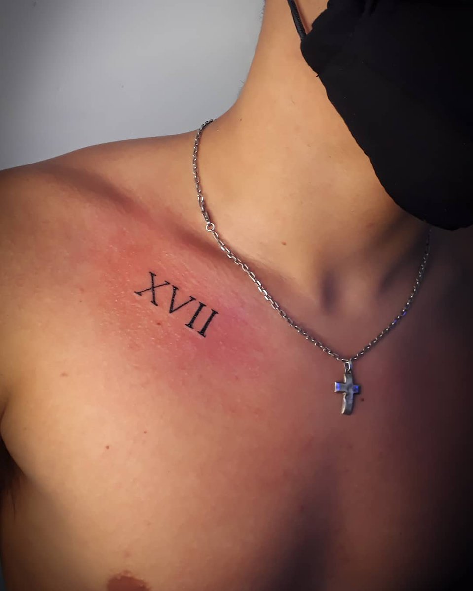 chuloMtzTATTOO's tweet photo. Gracias por la confianza! @LeoDamuchi #graciassiempre #pinchestudiodetatuajes #numerosromanostattoo #tattoosliners #tattoosblack #blacktattoo #tattooarg #suerte #suertetattoos #amuletos #minitattoo #flashtatt #flas #tattoosmini https://t.co/6VbC2hzWkJ