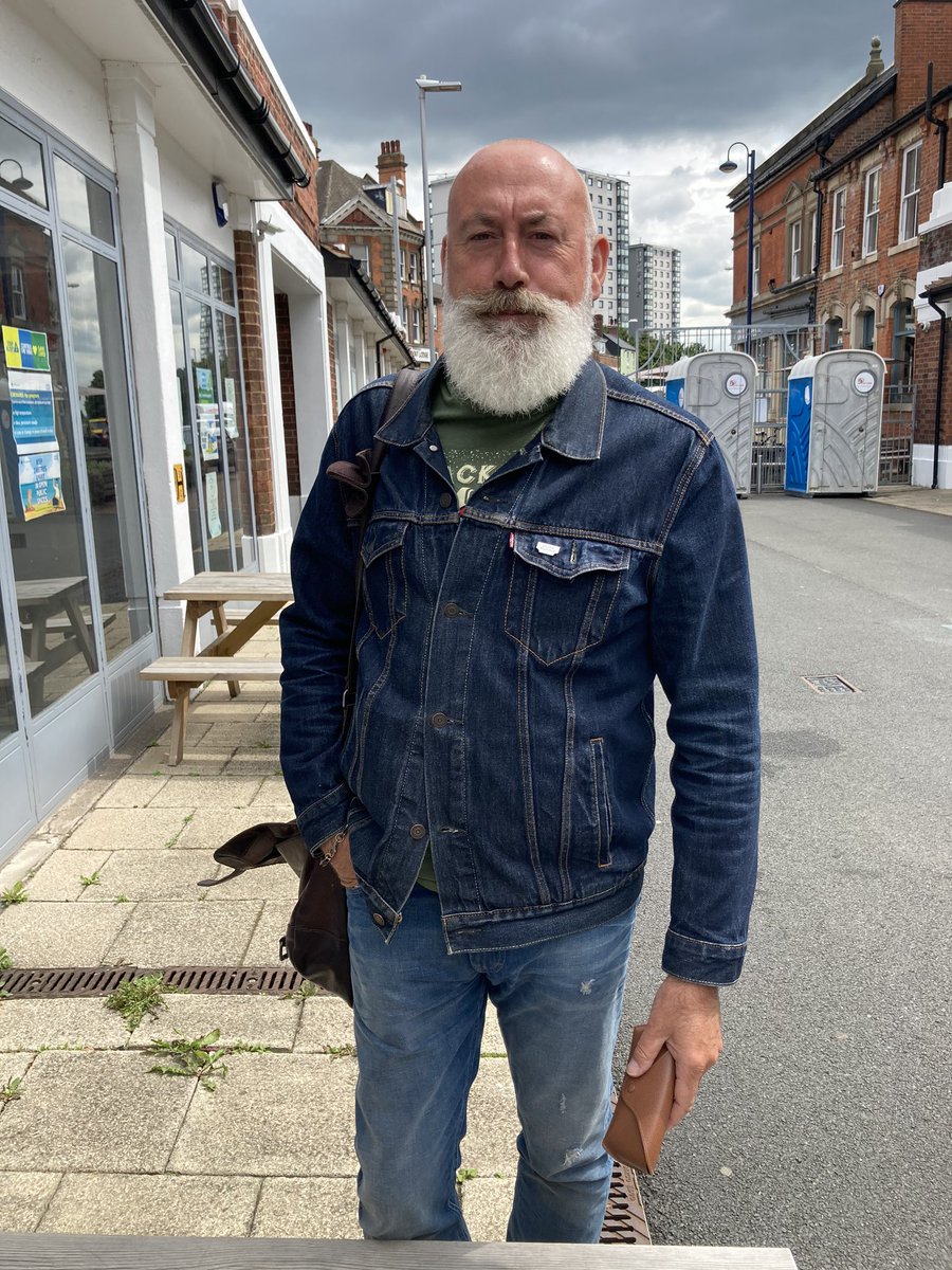 stephenbarker's tweet photo. It’s a bumper #BackInNotts today with welcome appearances by Vicar Tom Gillum of @StMarysNotts, Ben of @_dizzyink, Andy from @STENCIL_UK, and Maggie of Botanical Bricolage and Georgie of Wiff Waff at #SneintonMarket. #WelcomeBackNottingham https://t.co/HsqW7jvP6l
