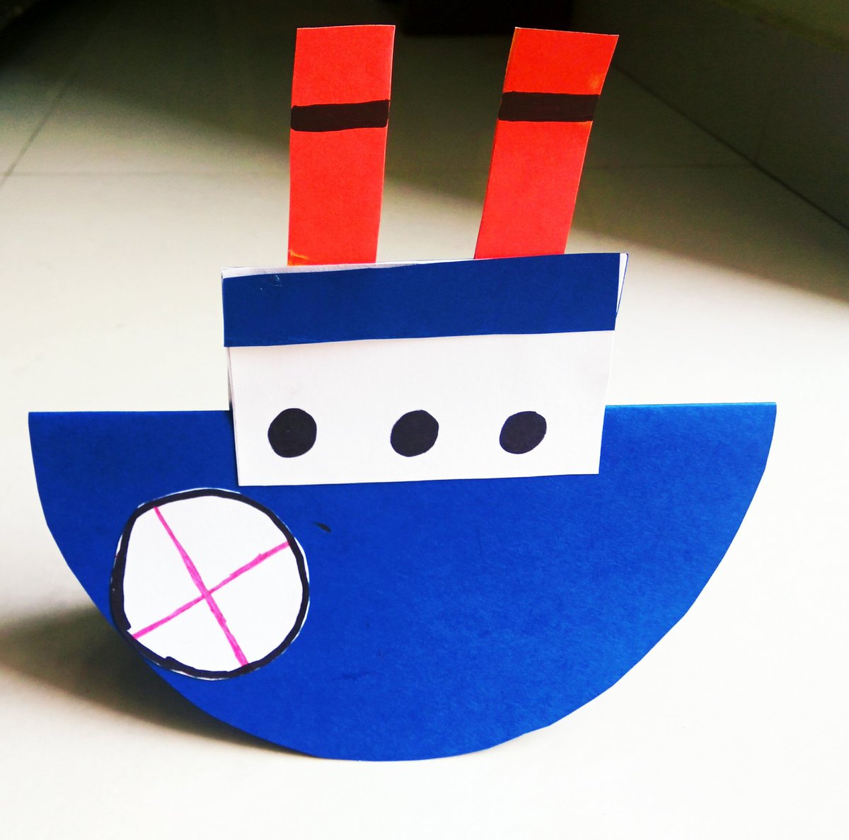 LFLD2020's tweet photo. Art and craft activities for kids...
Paper ship and Origami Fish Activity ⛵🐠🐟😍
#schoolkids #SummerCamp #onlinecamp #onlineclass #artwork #kidscrafts #kidsfun #kidslearning #lockdowntimestudy #lockdowncreativity #lockdownfunforku #Kindergarten #school #homeschool #craftteacher https://t.co/Xo9RZJvI3b