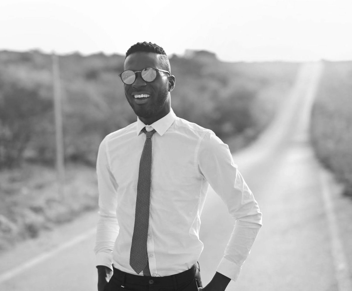 The only time you should ever look back is to see how far you have come. 🔥☀️💦🌳⁣⁣ #blackmindsmatter #culture #wellbeing #art #creative #thinkiing #spirtualawakening #mental #mentalwellbeing #unity #love #comingtogether #blacklove #selflove #peace