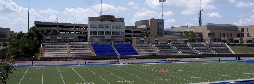 jtargosz1234's tweet photo. Excited and blessed to receive a d1 offer from Morgan State University!!🟠🔵 @CoachWheat6 @CoachFlip11 @allen_feigel @RonTargosz @brooks2626 @MSUBearsFB https://t.co/D5t7MbKewD
