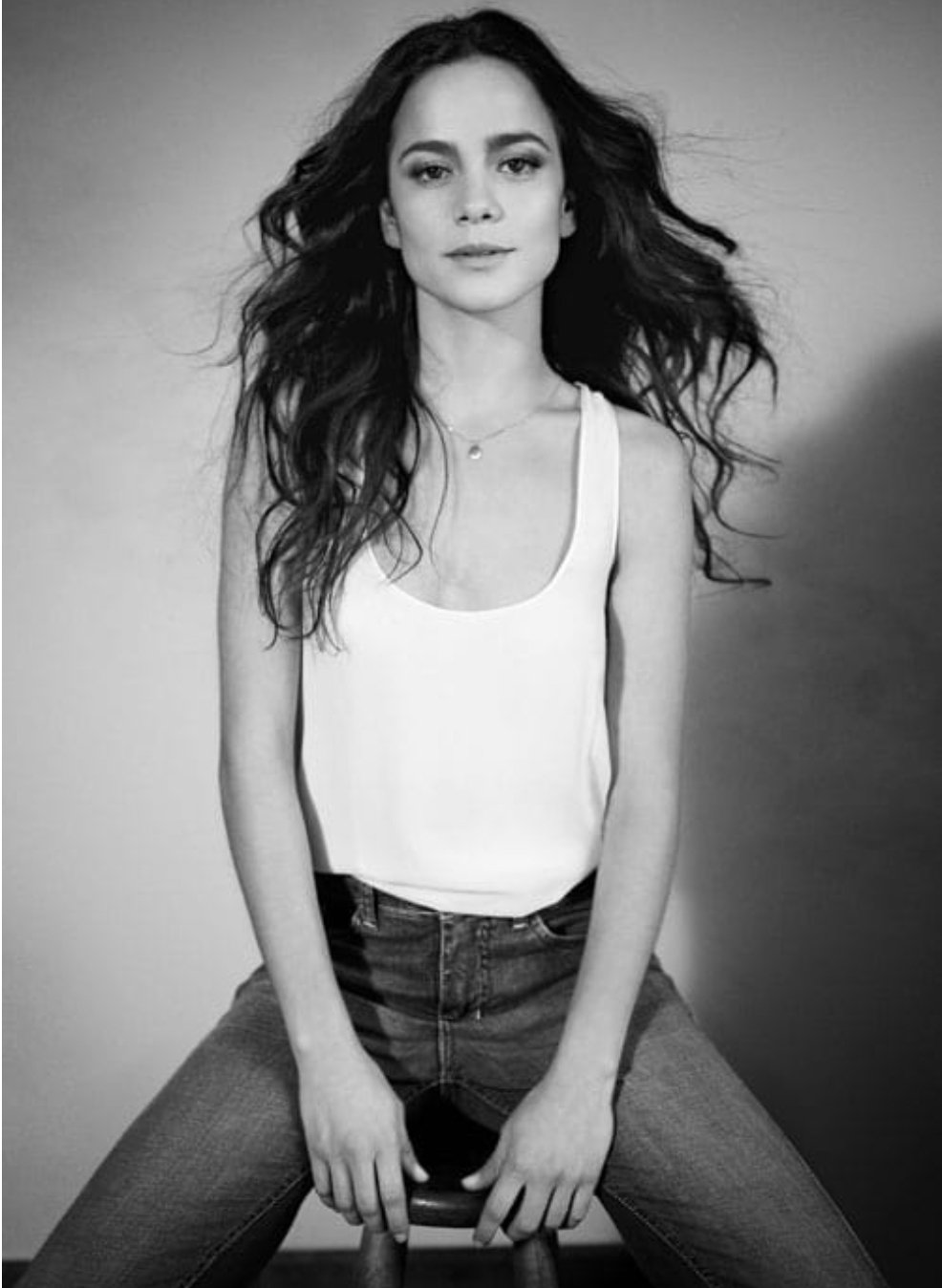 Alice Braga hot