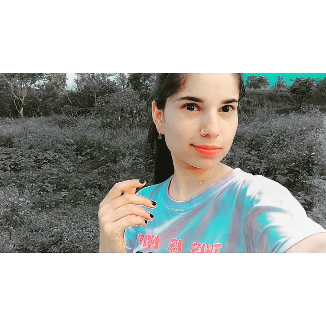 iamkdmshweta's tweet image. 🌺When life gives you a hundred reasons to cry😢 show life✨ that you have a thousand reasons to smile.😊
•
•
•
•
•
•
•
 #kalidenali #kalidenalimusic #iamkdmshweta #iambohemia #viral #pictureoftheday #memorialdays #foryoupage #foryou #fyp #darapstar #kdmgirl #bohemiangirl
