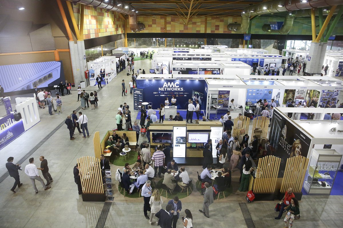 aotec_es's tweet photo. Aotec aplaza definitivamente su feria tecnológica y de #telecomunicaciones hasta 2021 por los rebrotes por Covid-19

🗓️ Se celebrará el 20 y 21 de mayo

Más info 👉https://t.co/boBrY6Wf6A https://t.co/woTZtpqPNt