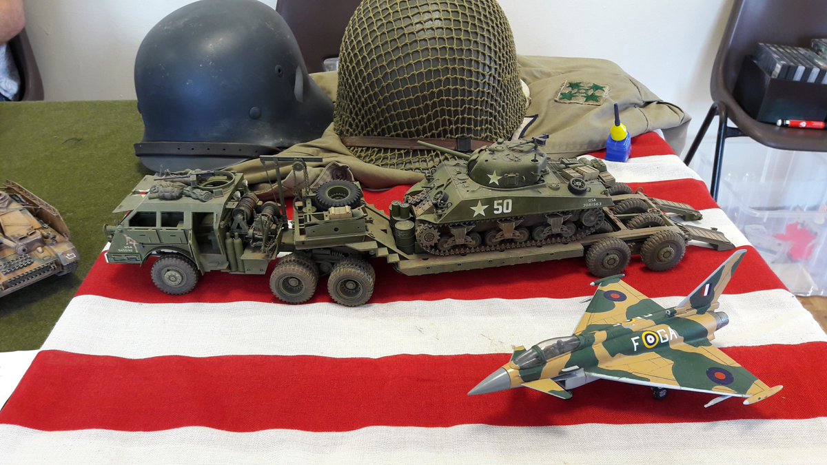 cjhm_models's tweet photo. #RandomCJHMPicture
#LancingModelShow 2017 https://t.co/F8huJpGSaR