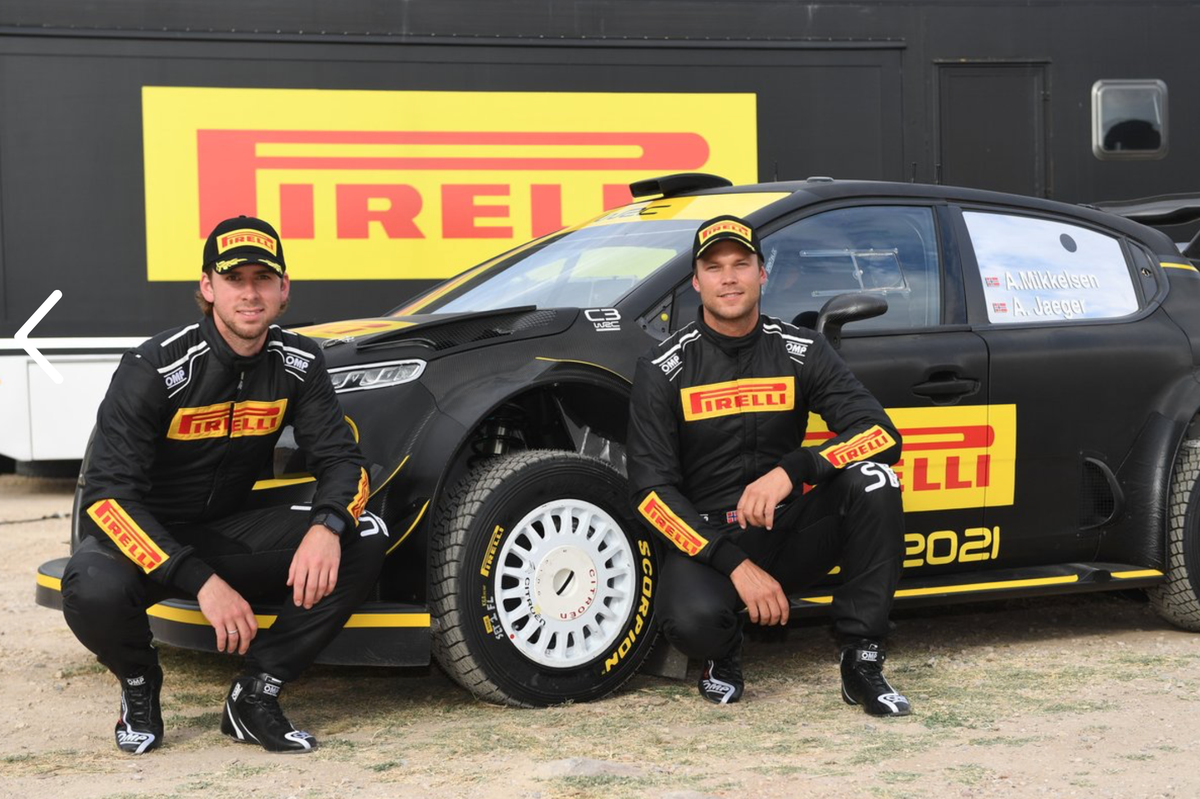 AM89news's tweet photo. #andreasmikkelsen #wrc @OfficialWRC @redbullmotors @pirellisport #pirelli #rally @CitroenRacing @ompracing @redbull #test #fightbacktowrc MEN IN BLACK https://t.co/6fIWNyGvS4