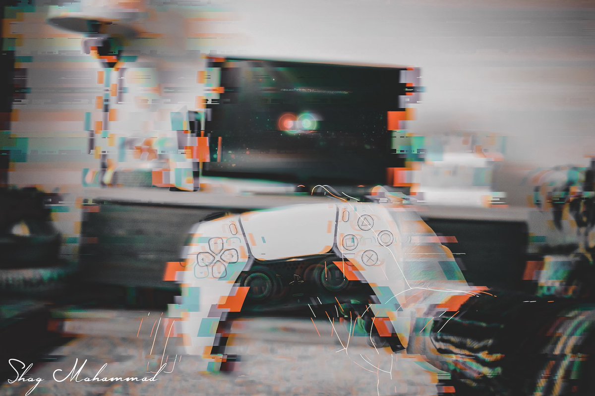 by_Shog's tweet photo. PS5😬
.
.
.
#2020games #playinggames #cfgames2020 #playstationtattoo #sonyplaystation #playstation #ps4players #ps4life #العاب_الفيديو #بلايستيشين4 #تصويري✨ #gamerphone #games https://t.co/Qbr5Rz5Gb9