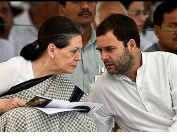 Feetqueen71's tweet photo. Pappu apni maa se puchte hue mein bhi bjp join krlun kya 😂😂😅😂
#SachinPailot #SachinPailot_WelcomeTo_RLP #RahulSacksSachin https://t.co/YWmdD0t1a0