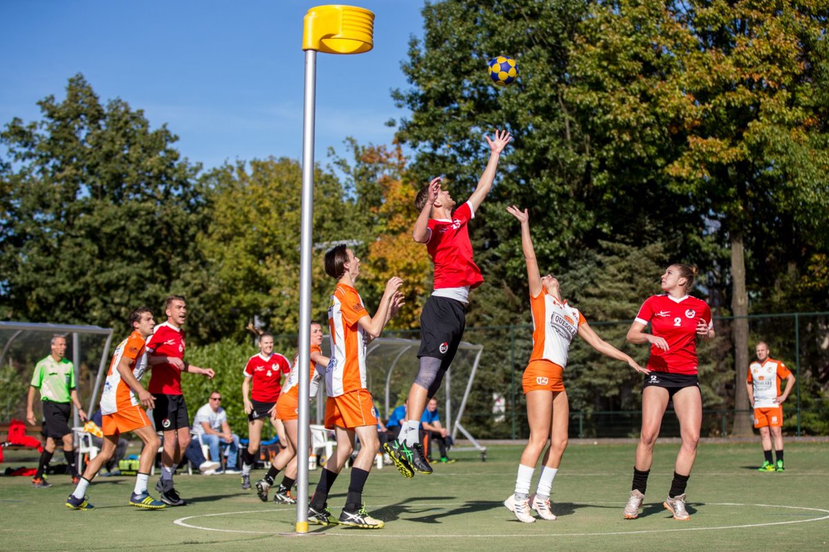 Korfbalverbond's tweet photo. Vandaag is de definitieve indeling van het top- en wedstrijdkorfbal voor de veldcompetitie verstuurd naar alle verenigingen. De veldcompetitie start het eerste weekend van september. https://t.co/jDfhtA8dEK

Foto: Ilse Schaffers, https://t.co/3xgOeoa4Qg https://t.co/A7qGRKjjEU