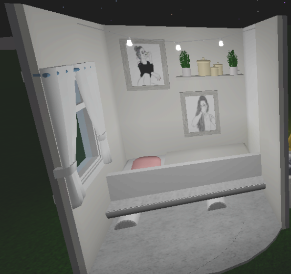 SpoookesHigh's tweet photo. I havent posted Since a year or 2 But I built this On bloxburg.. https://t.co/lZ7anl8vF3