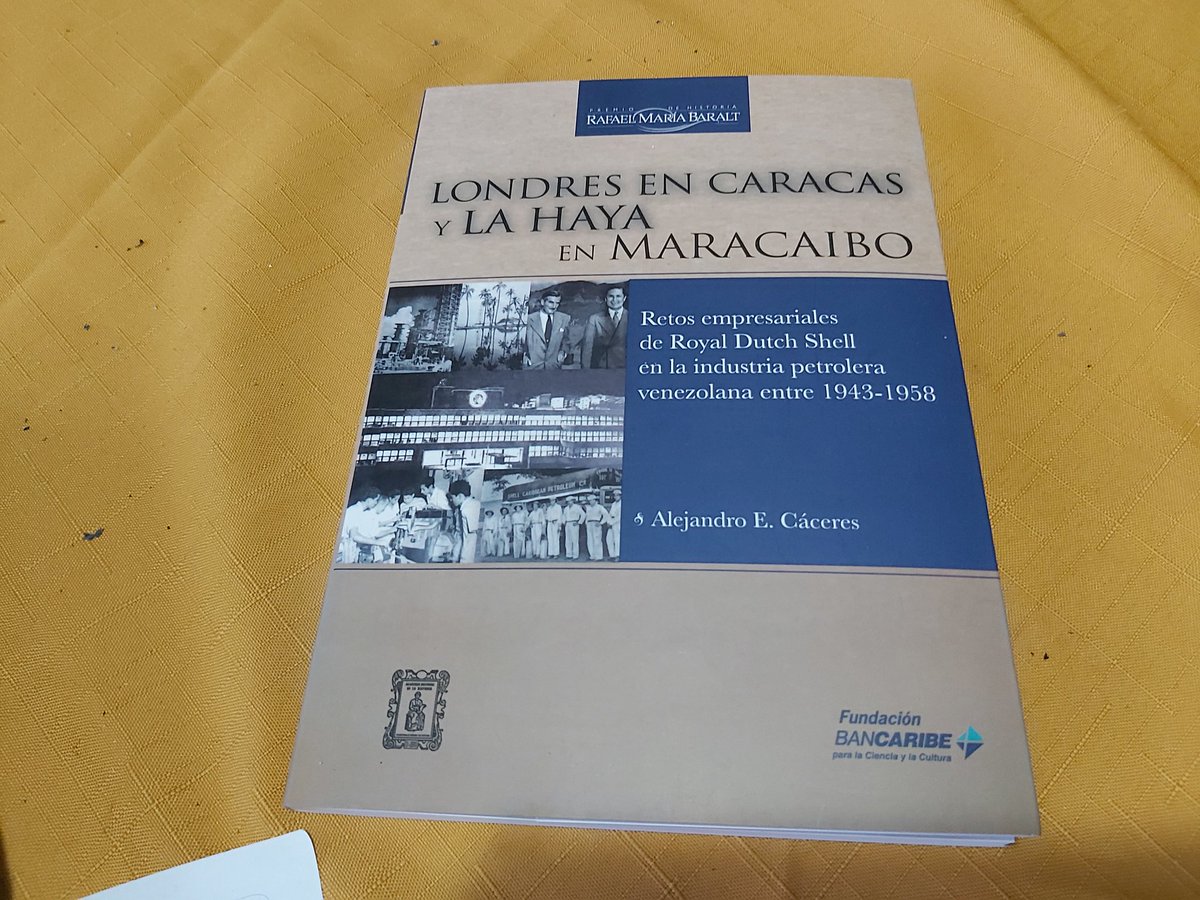 morandavid's tweet photo. Leyendo el extraordinario libro de @AECaceresH sobre la historia de Shell en Vzla. Esas petroleras fueron precursoras de lo que luego de llamo "responsabilidad social". Creaban pueblos enteros, increíble!! https://t.co/2PmqrFxb3L