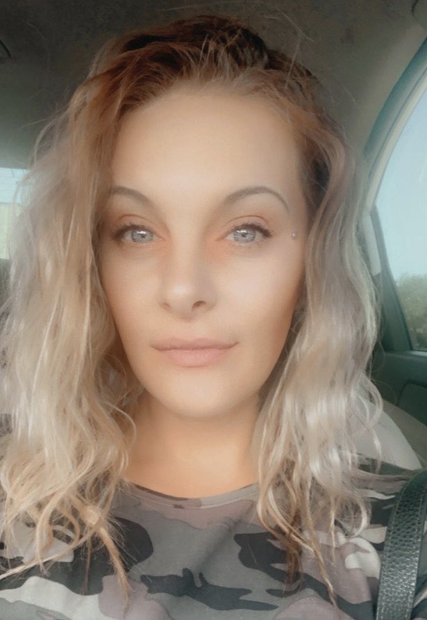 Ambyzie's tweet photo. Momma https://t.co/BPCQYsgluC