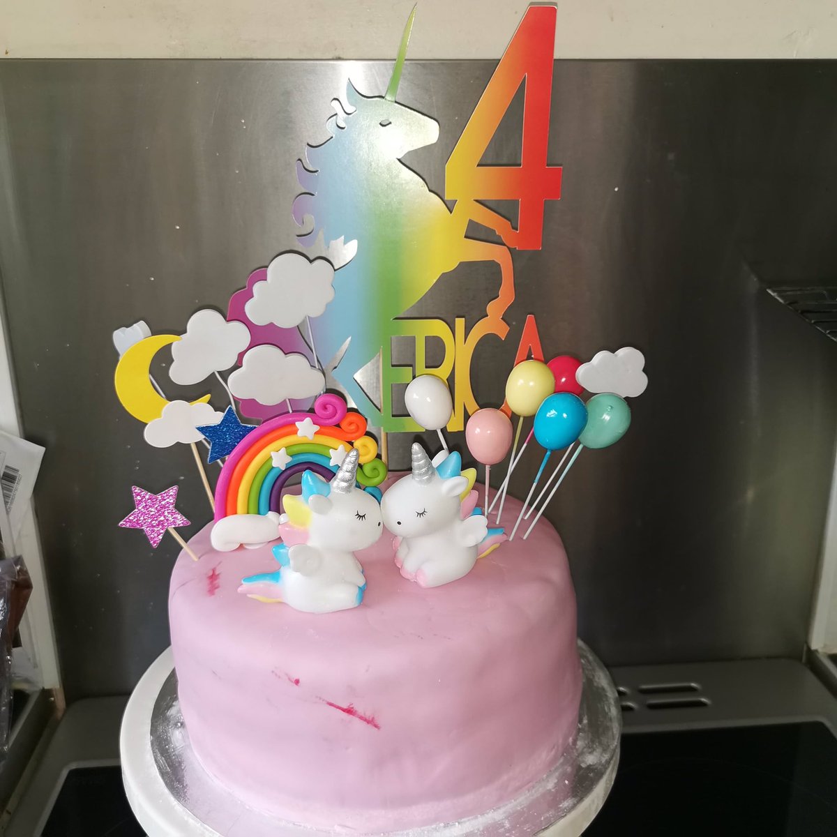 Gemmastones2's tweet photo. Erica has had a fab 4th birthday a little starange with no big party or lots of freinds round her. she loves her bubbles from @WonderfulWrens @GilberdykeRocks Erica cant wait to see everyone in her new class in september and Miss Thompson https://t.co/vyXazvkXcZ