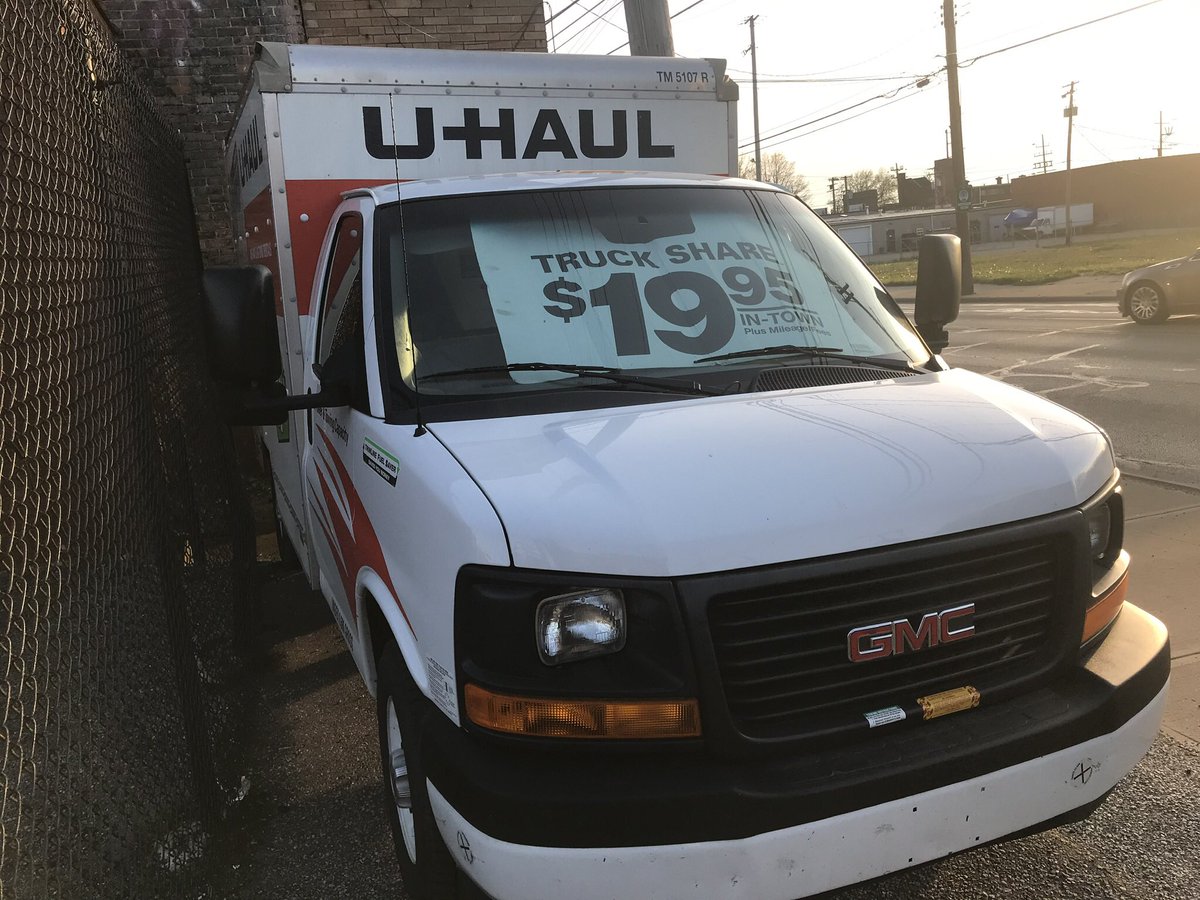 MillerMosleyGr's tweet photo. Moving Made Easier®
With In-Town moves starting at $19.95, U-Haul has the largest selection of trucks for your move. #cleveland #uhual https://t.co/EB5rSRoaKo